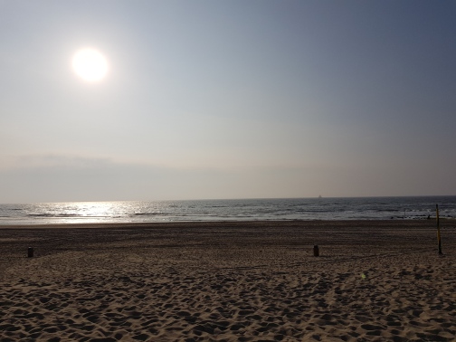 Mooie strand bij kijkduin Nederland